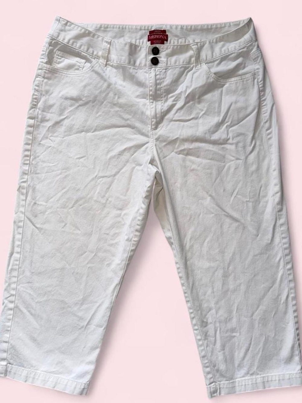 Merona White Women's Capris with Button-Front Waist Size 14
